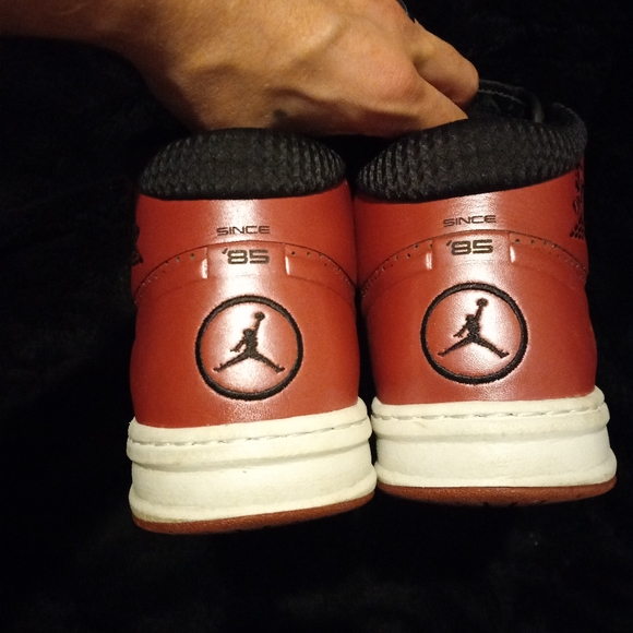 COPY - Air Jordan Alpha 1 Mids - Picture 3 of 8
